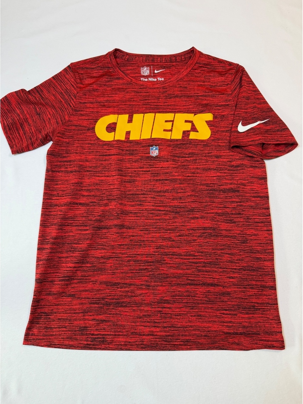 Nike NFL Chiefs Red Dri-Fit Athletic T-Shirt Size Small